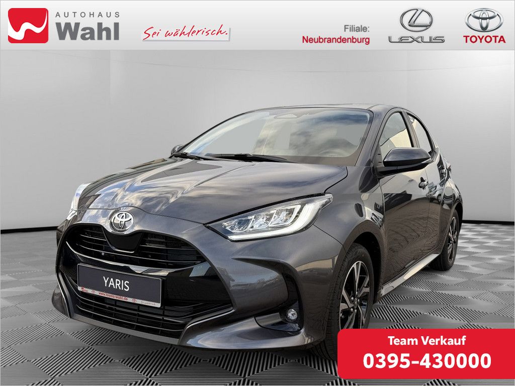 Bild des Angebotes Toyota Yaris 1.5 Hybrid Teamplayer