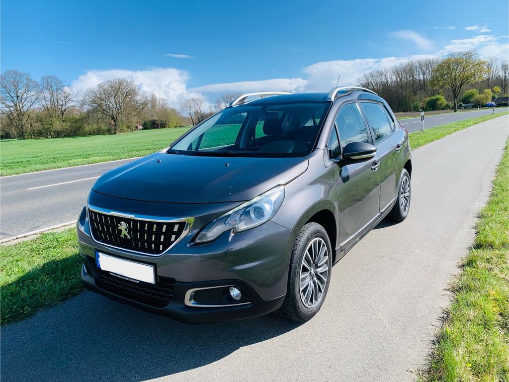 Bild des Angebotes Peugeot 2008 PureTech 110 Nur 66Tkm TÜV + Allwetter Neu