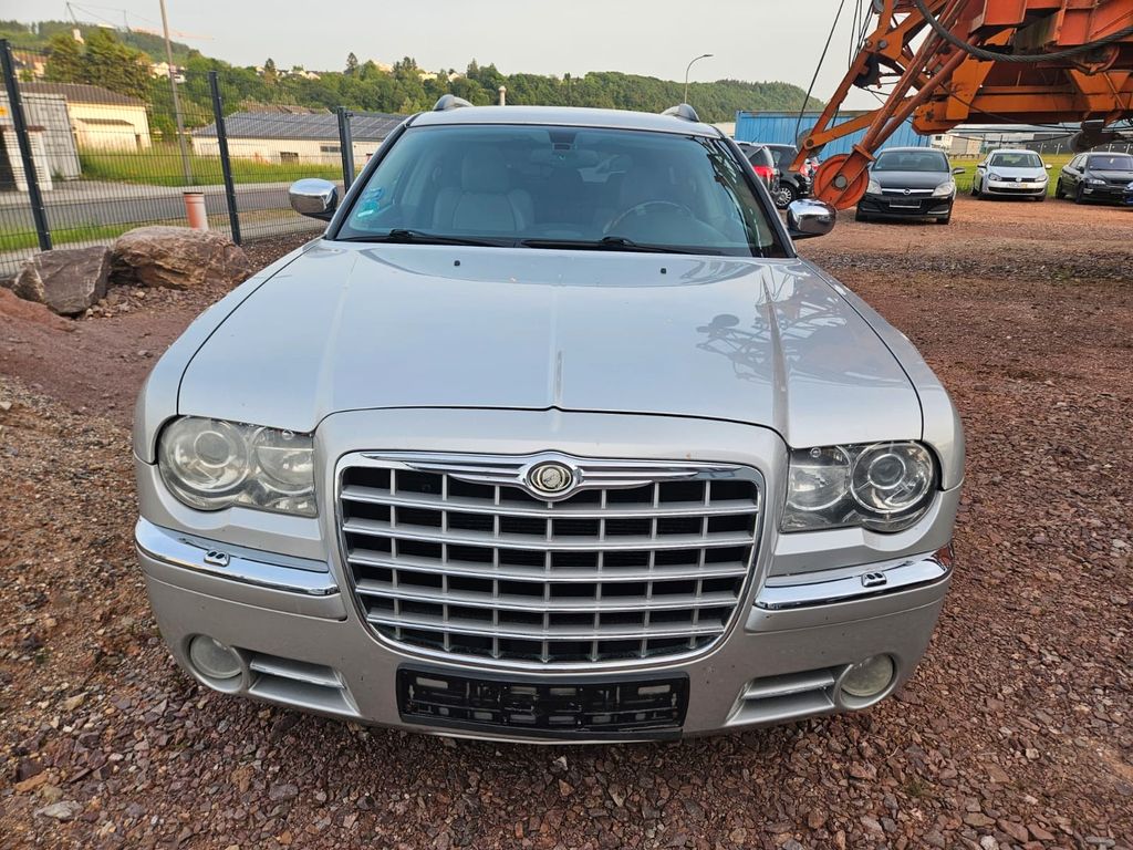 Bild des Angebotes Chrysler 300C Touring 5.7 V8 HEMI,MOTOR NEU
