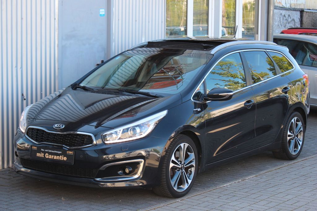 Bild des Angebotes Kia Ceed Sportswagon Platinum Edition Auto.+Navi+Pan