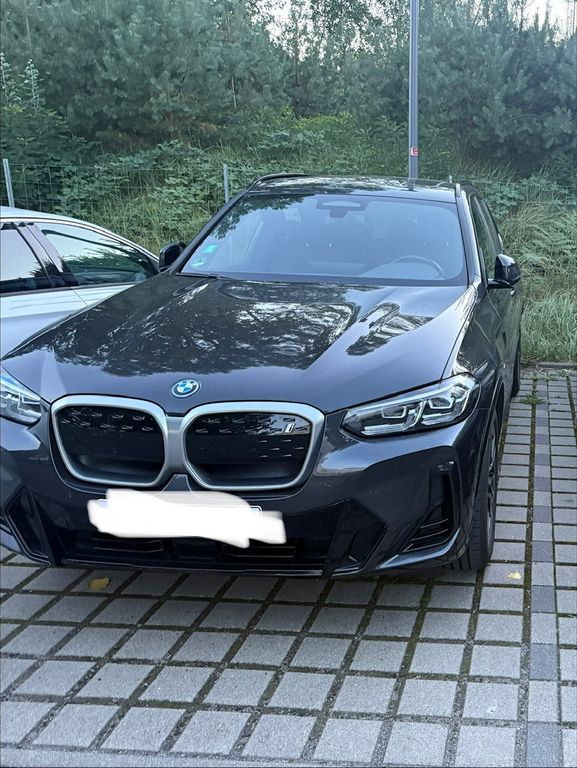 Bild des Angebotes BMW iX3 Inspiring | Pano | Memory | Keyless | LED