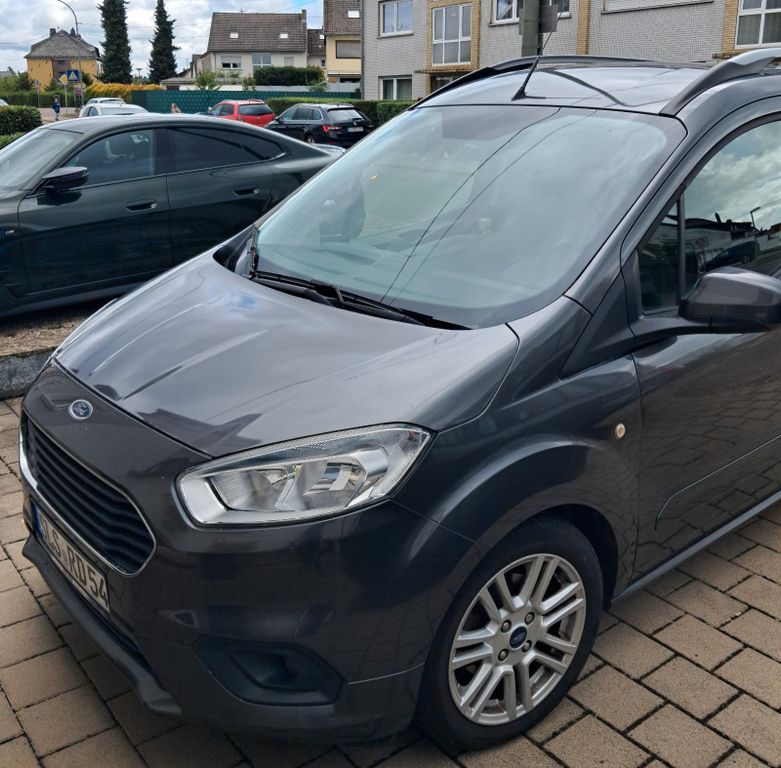 Bild des Angebotes Ford Tourneo Courier 1.0 EcoBoost 74kW Titanium RFK
