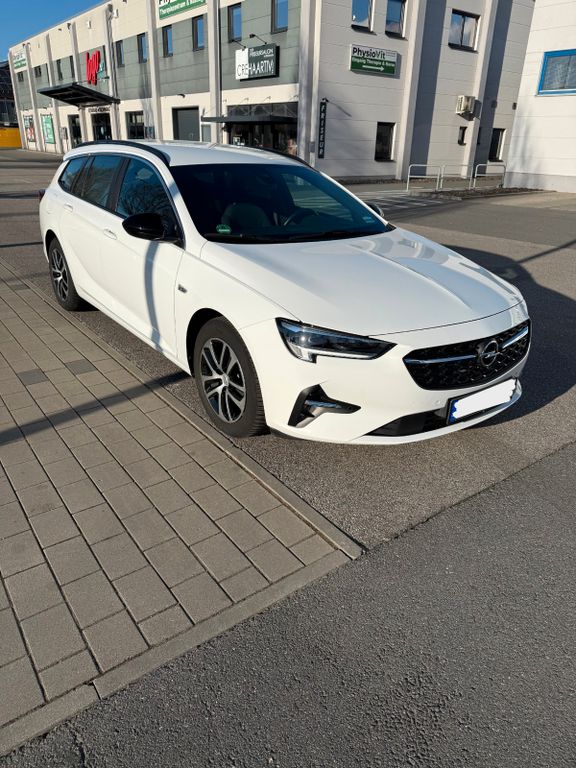 Bild des Angebotes Opel Insignia 2.0 Turbo 125kW Edition Auto ST Edition