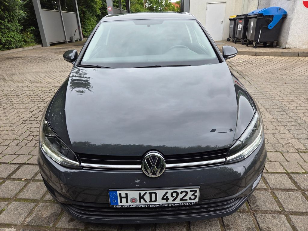 Bild des Angebotes Volkswagen Golf 1.0 TSI 63kW Sound Sound