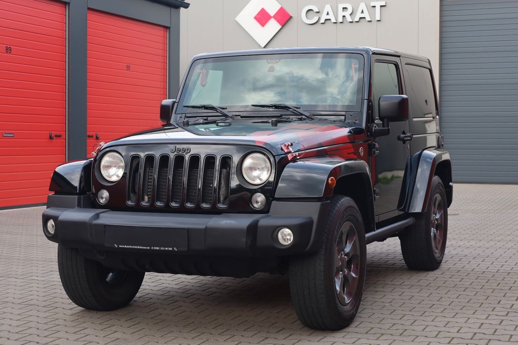 Jeep Wrangler Unlimited Night Eagle Softtop Hardtop