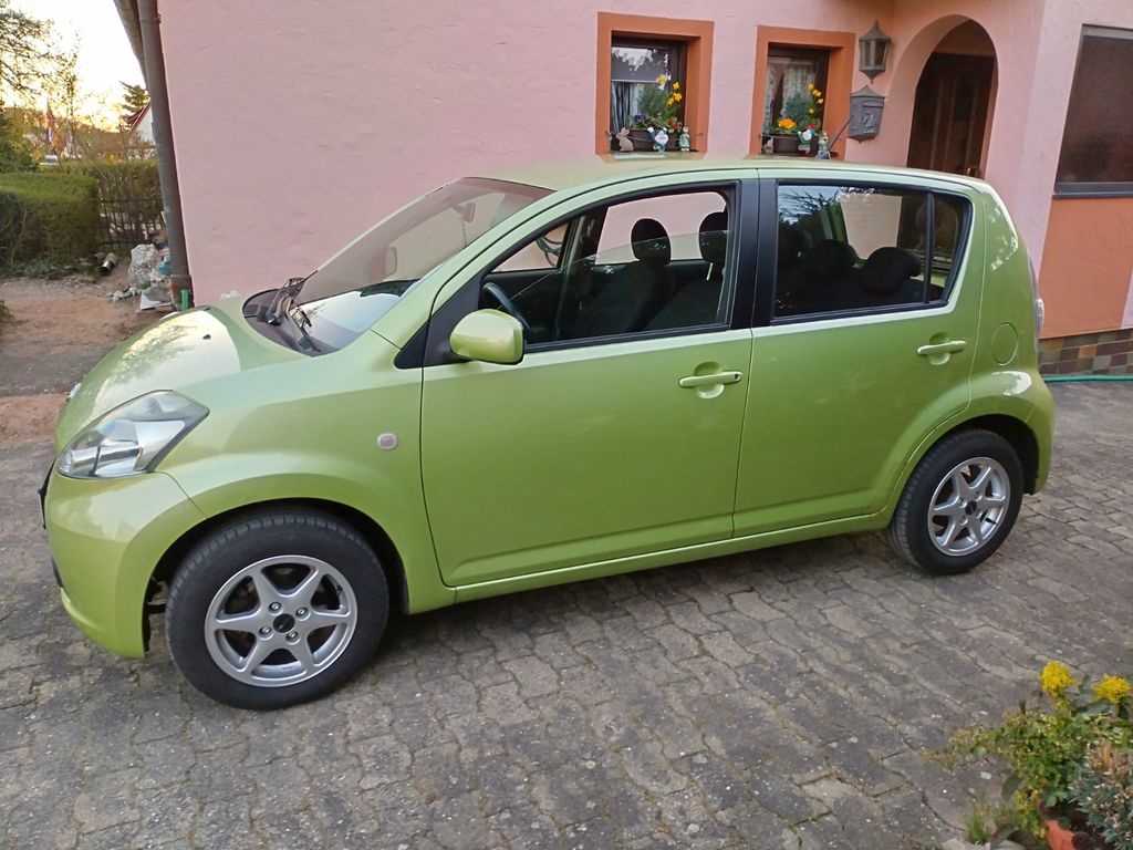 Bild des Angebotes Daihatsu Sirion 1.0 - *Tüv 12/26 / *Klimaanlage *