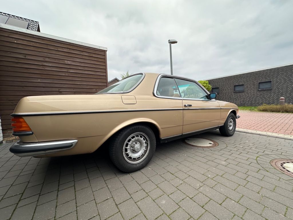 Bild des Angebotes Mercedes-Benz 280 CE (C 123 Coupe) Automatik H-Zulassung