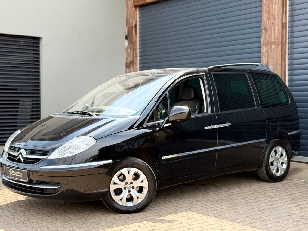 Bild des Angebotes Citroën C8 HDi Exclusive/Navi/7Sit/Leder/ElTür/SHZ/2xPDC