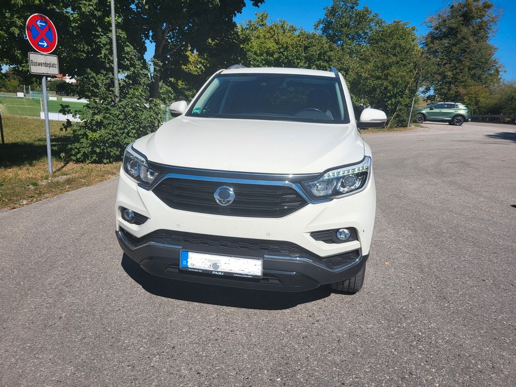 Bild des Angebotes Ssangyong REXTON 2.2 Diesel e-XDi 220 Sapphire 4WD TÜV NEU