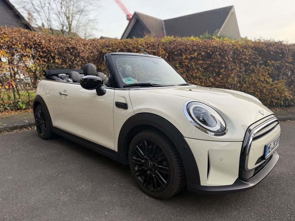 Bild des Angebotes MINI Cooper Cabrio MINI Yours Trim Steptronic MIN...
