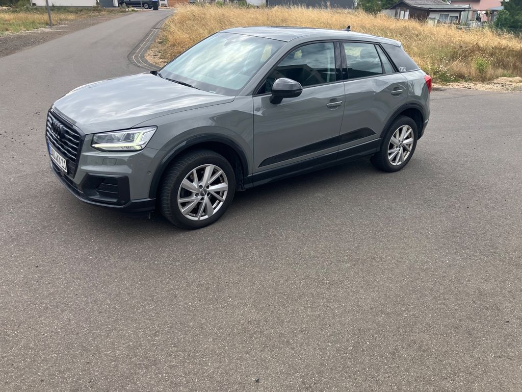 Bild des Angebotes Audi Q2 40 TFSI S tronic quattro design design