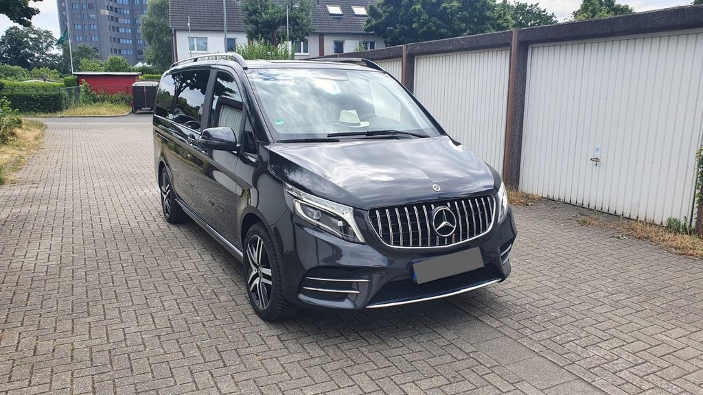 Bild des Angebotes Mercedes-Benz V 220  d  4MATIC lang