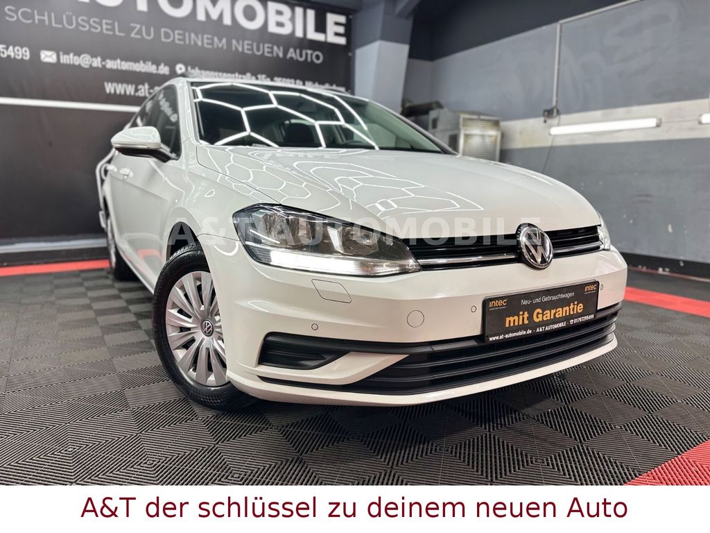 Bild des Angebotes Volkswagen Golf VII Variant Trendline BMT/Start-Stopp.1HAND