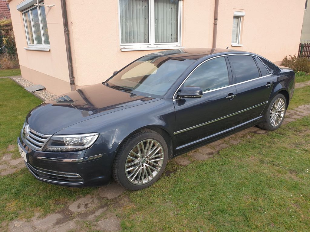 Volkswagen Phaeton 4.2 V8 4MOTION Tiptronic 5-Sitzer -