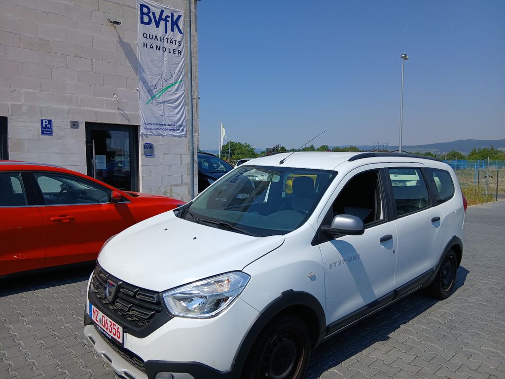 Bild des Angebotes Dacia Lodgy Stepway 7 Sitze ab 89€ mtl finanzieren