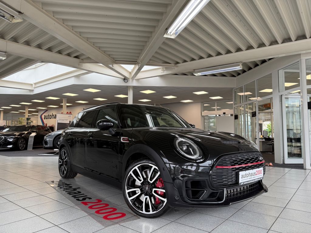 Bild des Angebotes MINI John Cooper Works Clubman ALL4 AUT./HUD/CAM/PANO