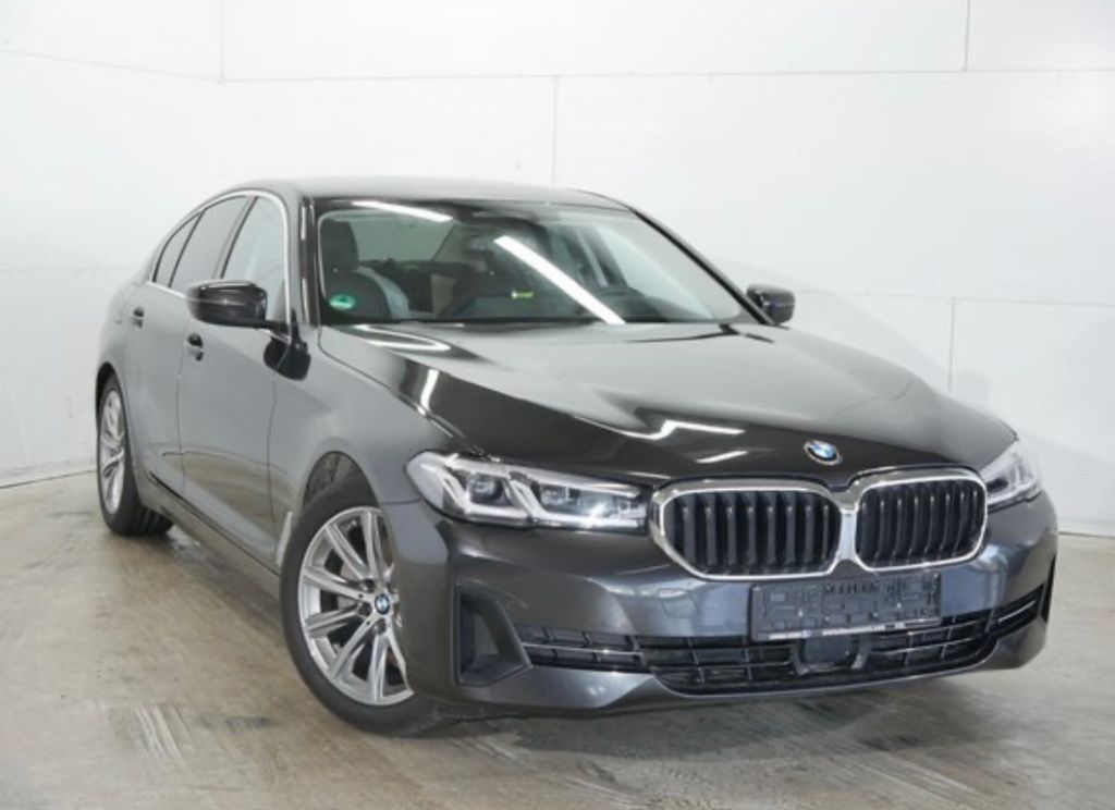 Bild des Angebotes BMW 520d  HUD- Standhzg.