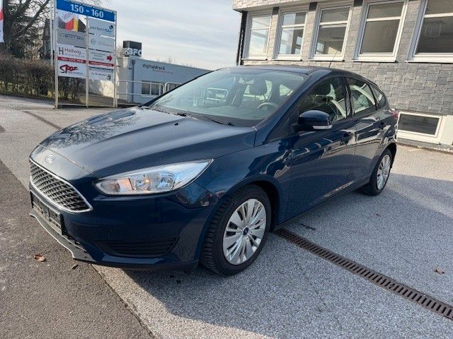 Bild des Angebotes Ford Focus Lim. Ambiente