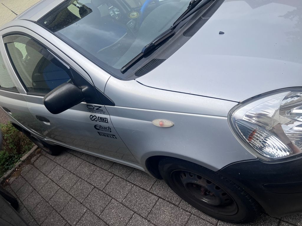 Bild des Angebotes Toyota Yaris Executive 1,3-l-VVT-i Executive