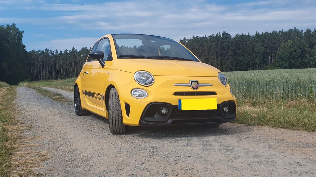 Bild des Angebotes Abarth 595C Cabrio "Pista" - 165 PS Automatik