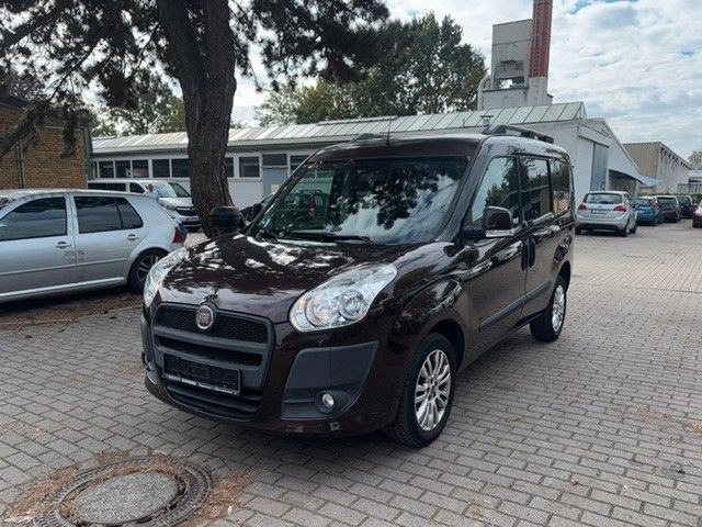 Bild des Angebotes Fiat Doblo*7 Sitzer*1.Hand*Zahnr Neu*Sitzh*Parkt*TÜV