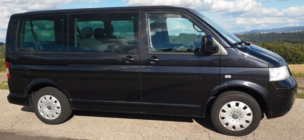 Bild des Angebotes Volkswagen T5 Caravelle 2,5l Diesel