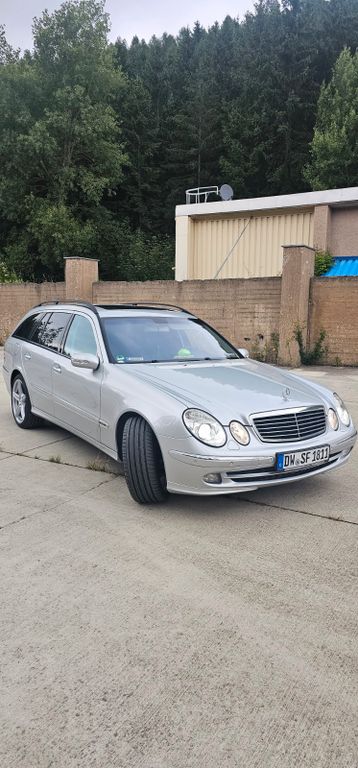 Bild des Angebotes Mercedes-Benz 320D w211 V6