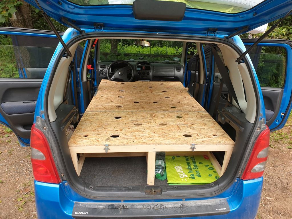Bild des Angebotes Suzuki Micro Camper (Kleinwagen zum Campen)