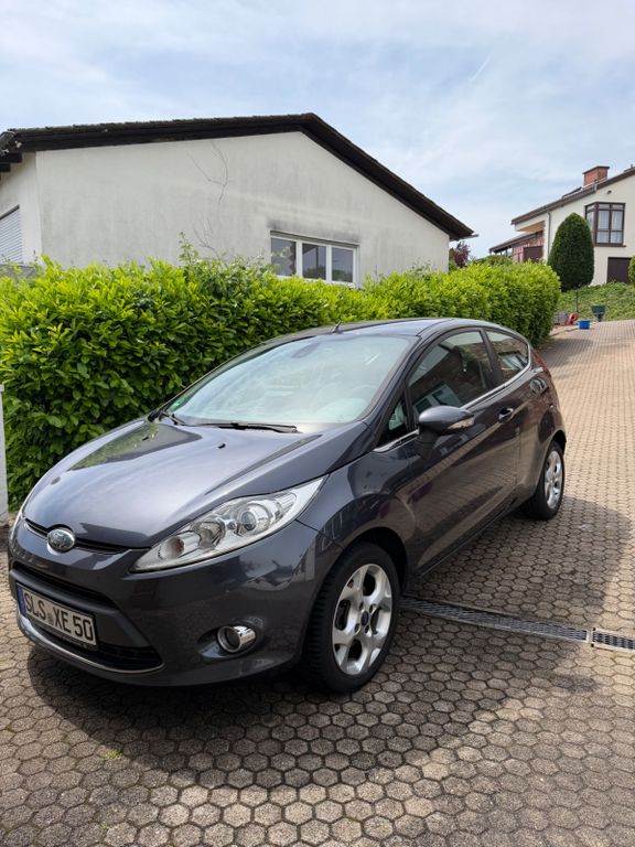 Bild des Angebotes Ford Fiesta 1,25 60kW Trend Trend *TÜV NEU*