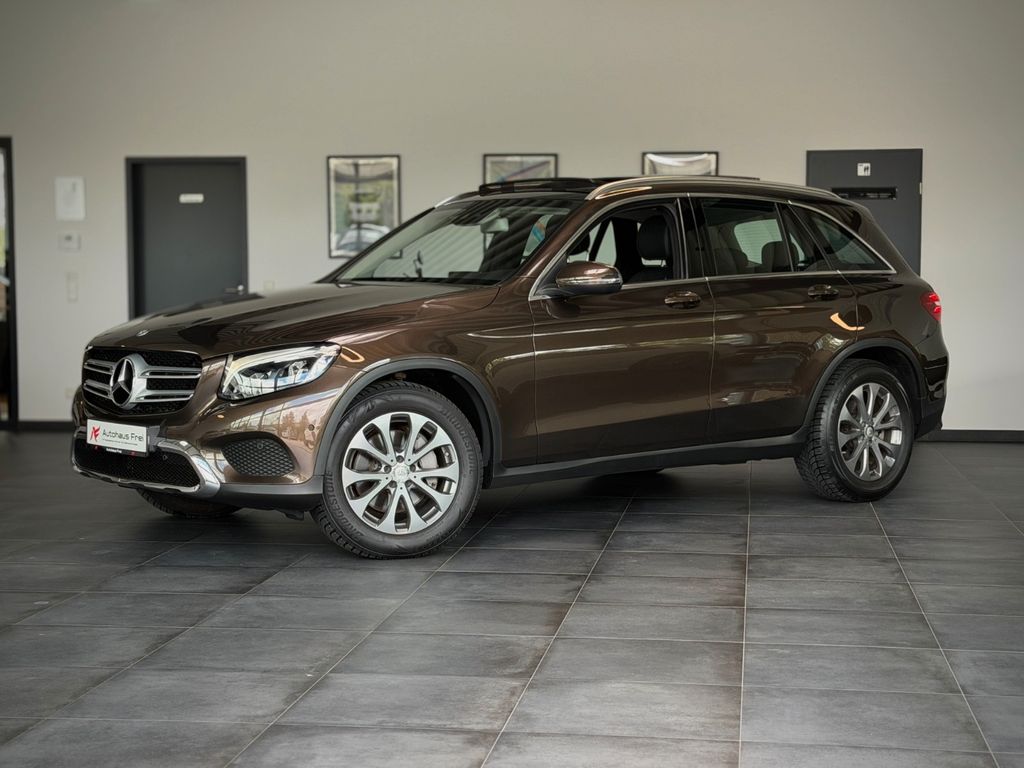 Bild des Angebotes Mercedes-Benz GLC 250 4Matic Exclusive*Panorama*MB Garantie*