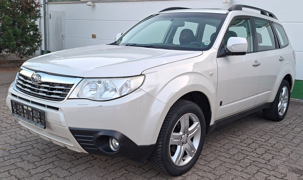 Bild des Angebotes Subaru Forester 2.5X 30 Jahre Comfort Automatik