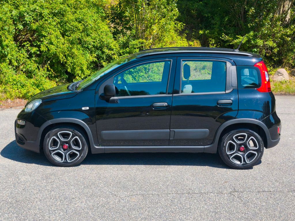 Bild des Angebotes Fiat Panda 1.0 GSE Hybrid CITY S-Heft bei Fiat