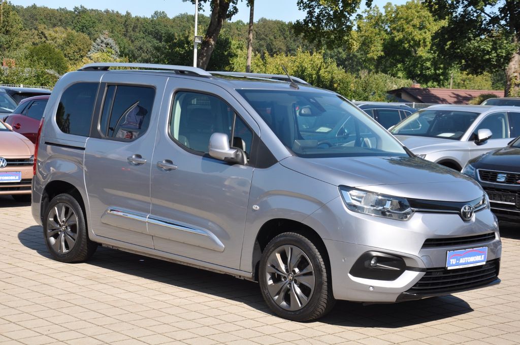 Bild des Angebotes Toyota Proace City Verso L1 Executive Aut. AHK-PANO-HUD