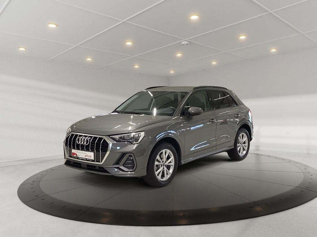 Audi Q3 S line 45 TFSI e S tronic,Kamera,Navi Plus,Vi