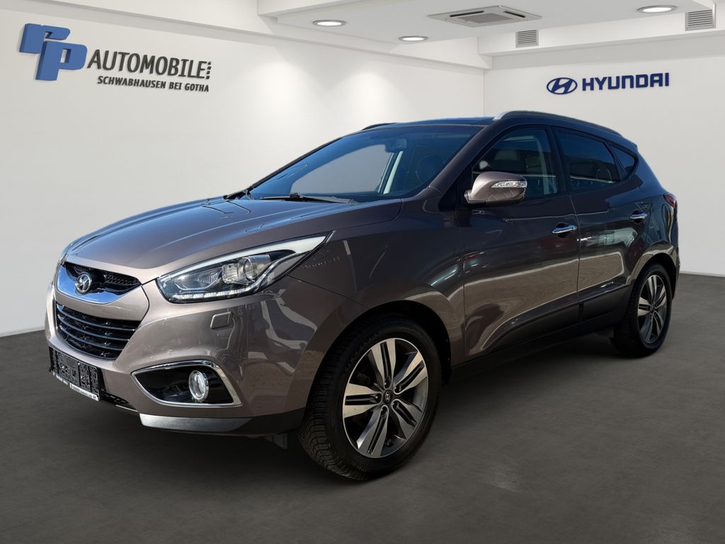 Bild des Angebotes Hyundai ix35 2.0 CRDi Style 4WD MT  Navi/Xenon/PD