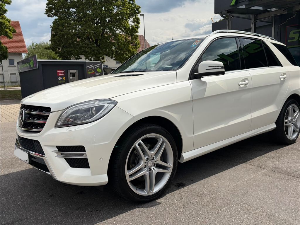 Bild des Angebotes Mercedes-Benz ML 350 BlueTEC 4MATIC AMG Line