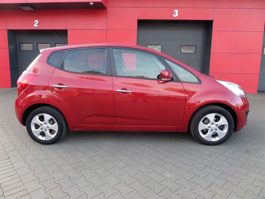 Bild des Angebotes Kia Venga 1.6 FIFA World Cup 1.HAND-TÜV NEU- AHK