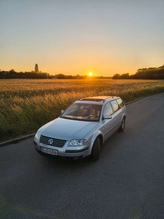 Bild des Angebotes Volkswagen Passat Variant 1.8 T