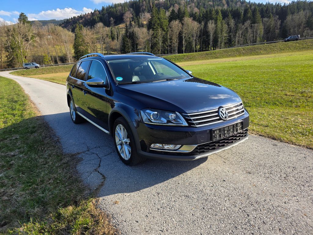 Bild des Angebotes Volkswagen Passat Alltrack 2.0 TDI DSG 4MOT 125kW Alltr...