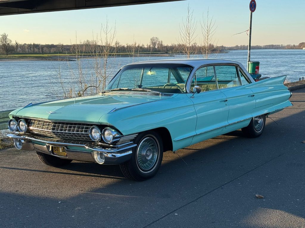 Bild des Angebotes Cadillac De Ville (6-Window) Oldtimer