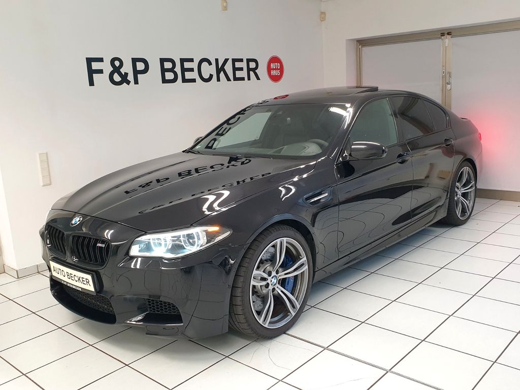 Bild des Angebotes BMW M5 SHADOW HUD LED H/K 360 KAM SOFT CARPLAY