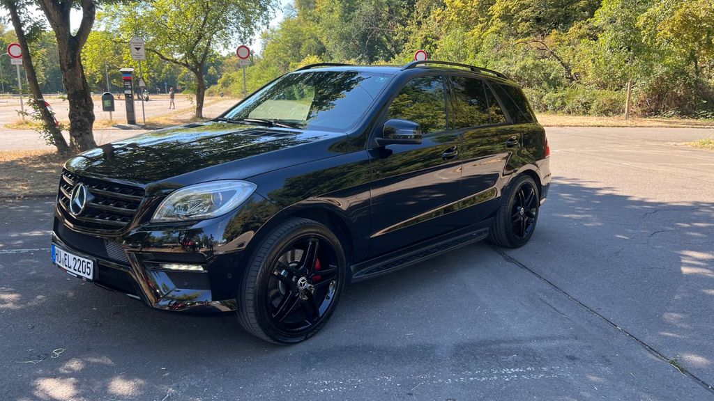 Bild des Angebotes Mercedes-Benz ML 500 4MATIC | AMG-Paket | ON&OFF | Standheiz.