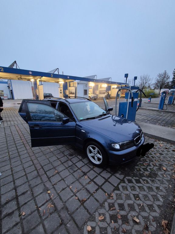 Bild des Angebotes BMW 316i touring -