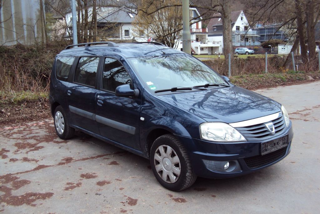 Bild des Angebotes Dacia Logan MCV Kombi Laureate II-1.Hand-Teilleder AHK