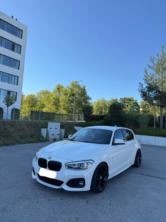 Bild des Angebotes BMW 120i M Sport A M Sport Harman/Sportautomatik