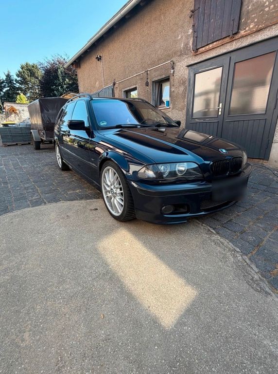 Bild des Angebotes BMW 330i touring - Benzin/LPG