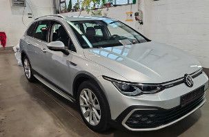 Bild des Angebotes Volkswagen Golf 8 Variant Alltrack 4M LED*STANDHZG*AHK*VIRT