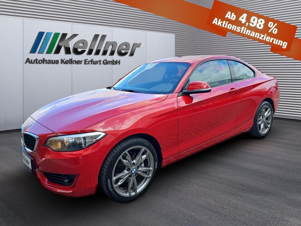 Bild des Angebotes BMW 220 i Coupe*PDC vo+hi*Klimaautom*Alu*+ZV+Bordcom