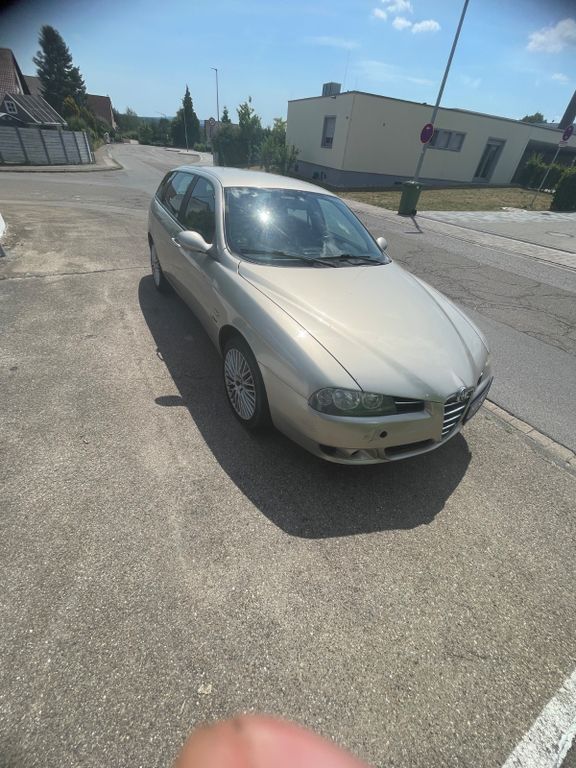Bild des Angebotes Alfa Romeo 156 2.0 JTS Sportwagon muss schnell weg