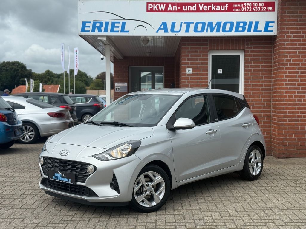 Bild des Angebotes Hyundai i10 Trend Aut ALU/SHZ/NAVI/L.S-HEFT/CAR-PLAY/1.H